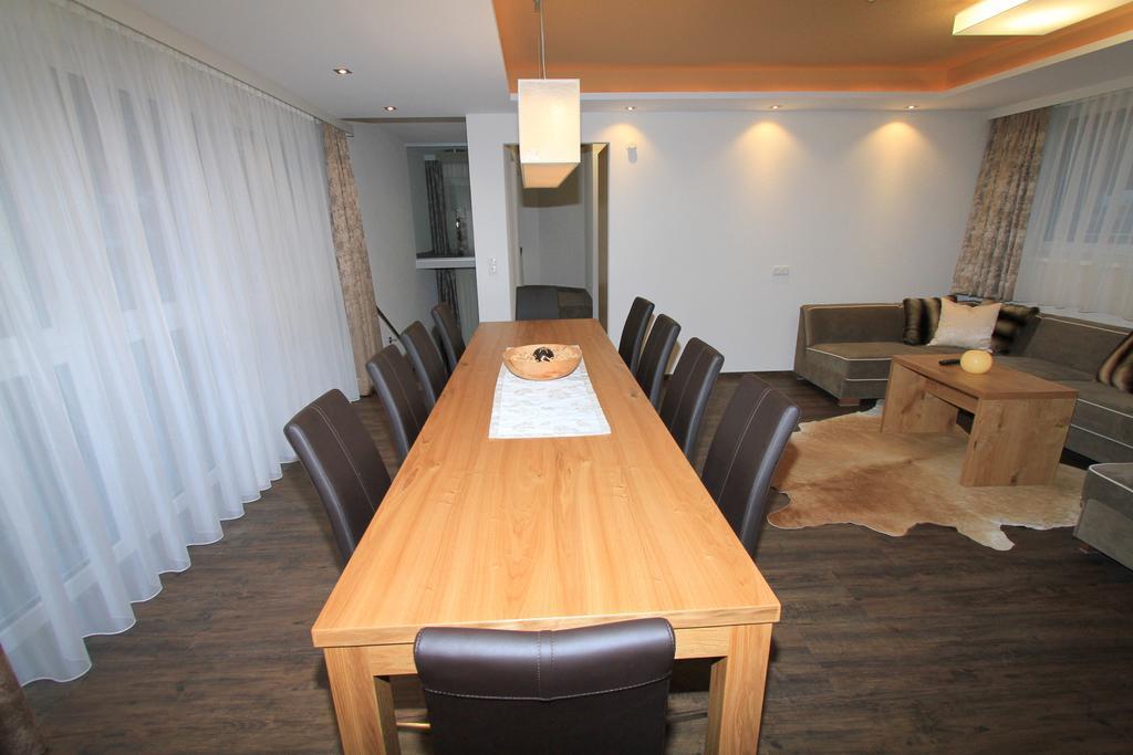 Relax Apartments Ischgl Zimmer foto